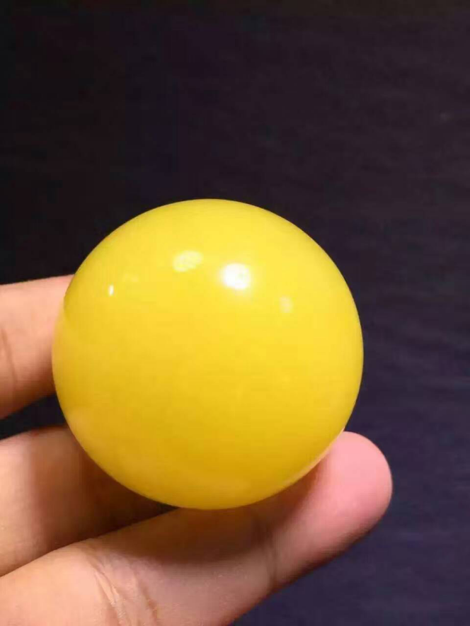 琥珀蜜蠟雞油黃珠子圖片